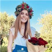 Laureata in Mediazione Linguistica e Culturale e poi con la magistrale in Lingue e Letterature Straniere offro ripetizioni/lezioni di inglese
